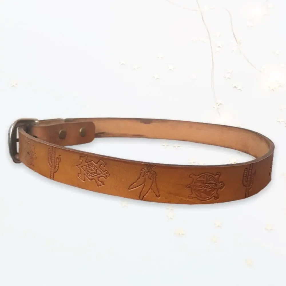 Vintage 80s Kids Debossed Custom Stacey Tan Western Cowboy Leather Rodeo Belt
